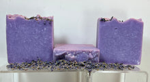 Load image into Gallery viewer, ‘Lavender Savon de Marseille’ French Soap
